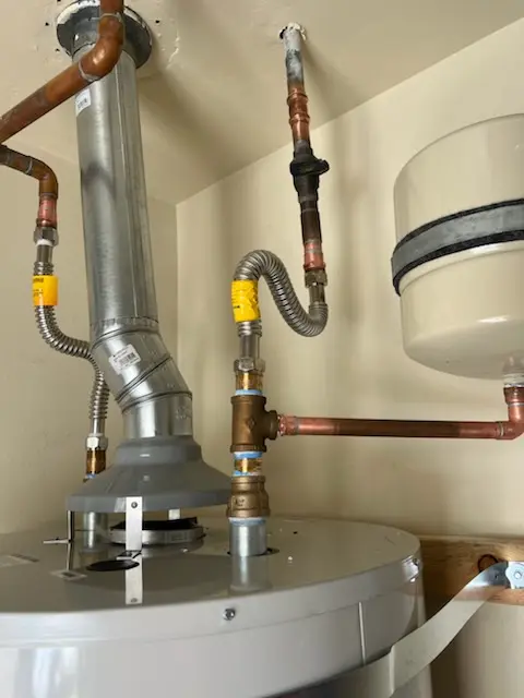 Water heater installation and plumbing repair in Newington Forest
